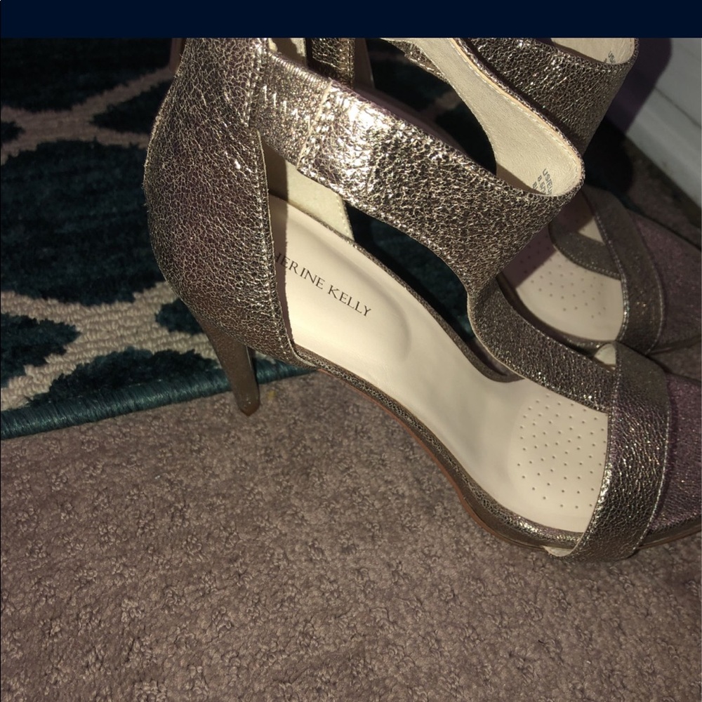 Katherine Kelly heels
